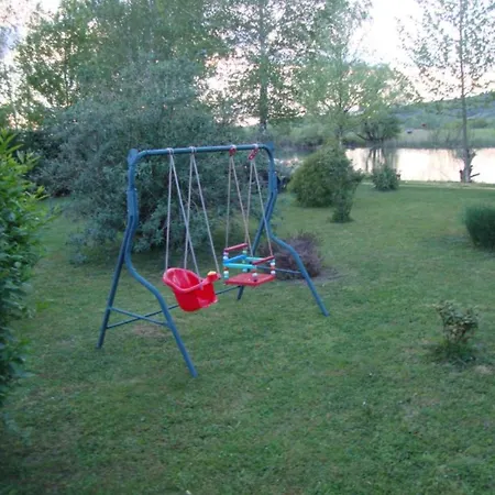 Nyaraló Garden *